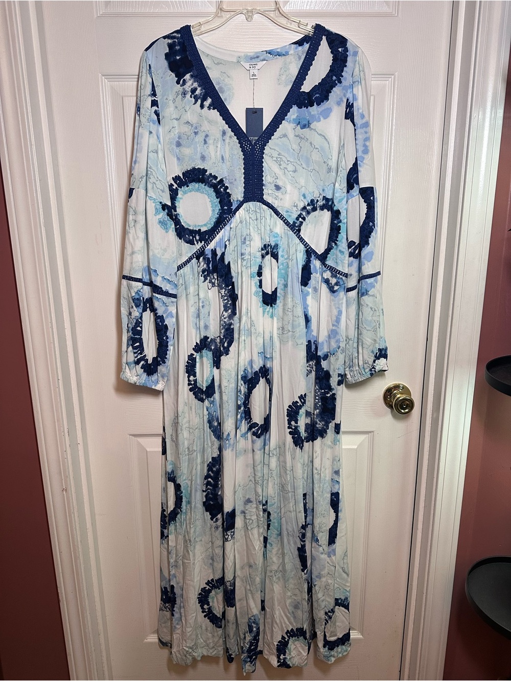CROWN & IVY NWT Women's Tie Dye Maxi Dress Resort Boho Coastal Summer Size L